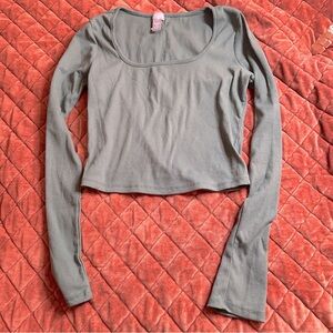 NWT Tilly’s teal Long Sleeve Top